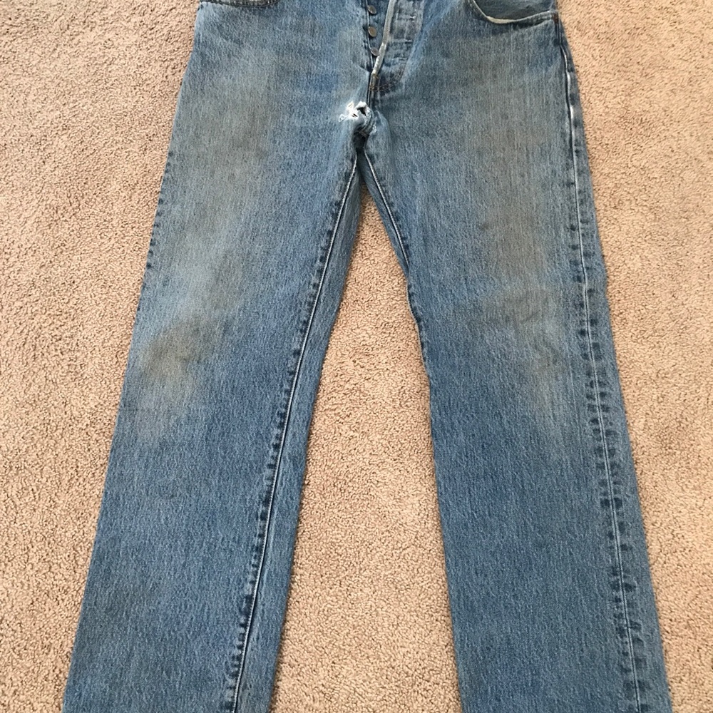 Levi’s Button Fly 501 Jeans - Picture 4 of 11